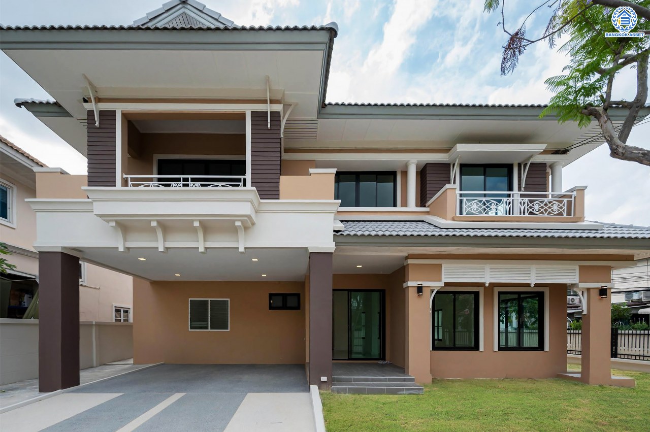 บ้านมือสองตกแต่งใหม่  โครงการ ธารา ราชพฤกษ์-ปิ่นเกล้า บ้านสวย พร้อมอยู่ เนื้อที่ 88.2 ตร.ว. ฟังก์ชัน 3 ห้องนอน 4 ห้องน้ำ 1 ห้องแม่บ้าน จอดรถได้ 2 คัน บนทำเลเชื่อมต่อถนนกาญจนาภิเษก ใกล้รถไฟฟ้าสายสีแดง "สถานีตลิ่งชัน" และจุดขึ้นทางด่วน "ศรีรัช" รายล้อมด้วยสิ่งอำนวยความสะดวกครบครัน